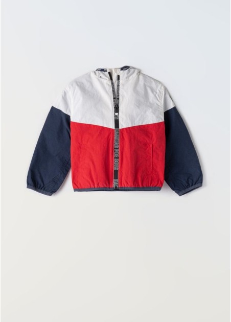 Hashtag Αντιανεμικό 242819