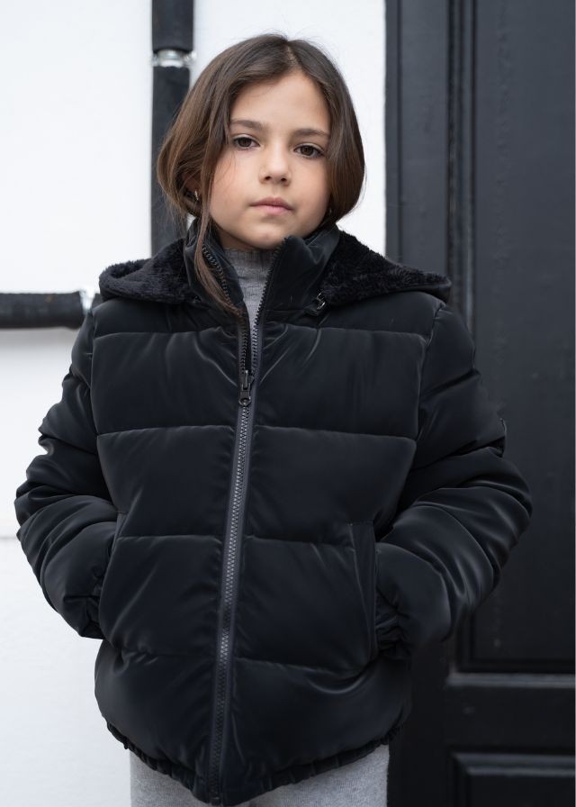 Εβίτα Μπουφάν Με Τσάντα Μαύρο 255050